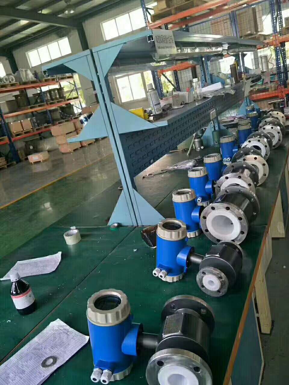  淺(qian)談電磁流量(liàng)計在制漿造(zao)紙行業中的(de)要求